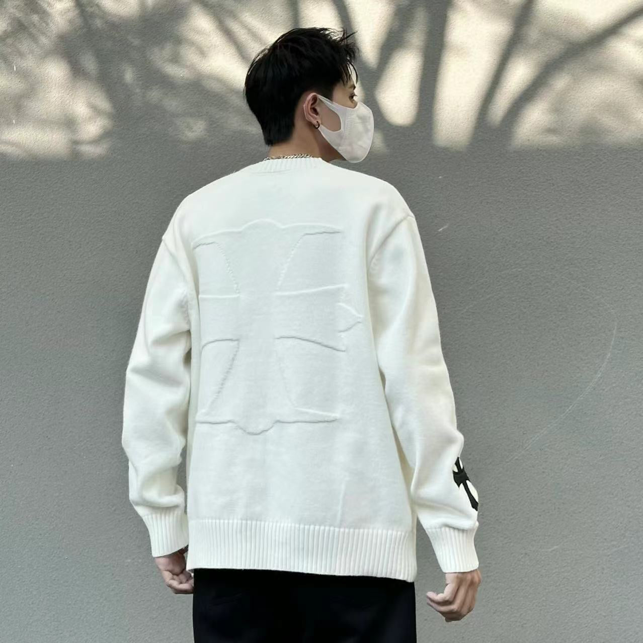 Comfortable and Stylish Crew Neck Pullover Knit Top