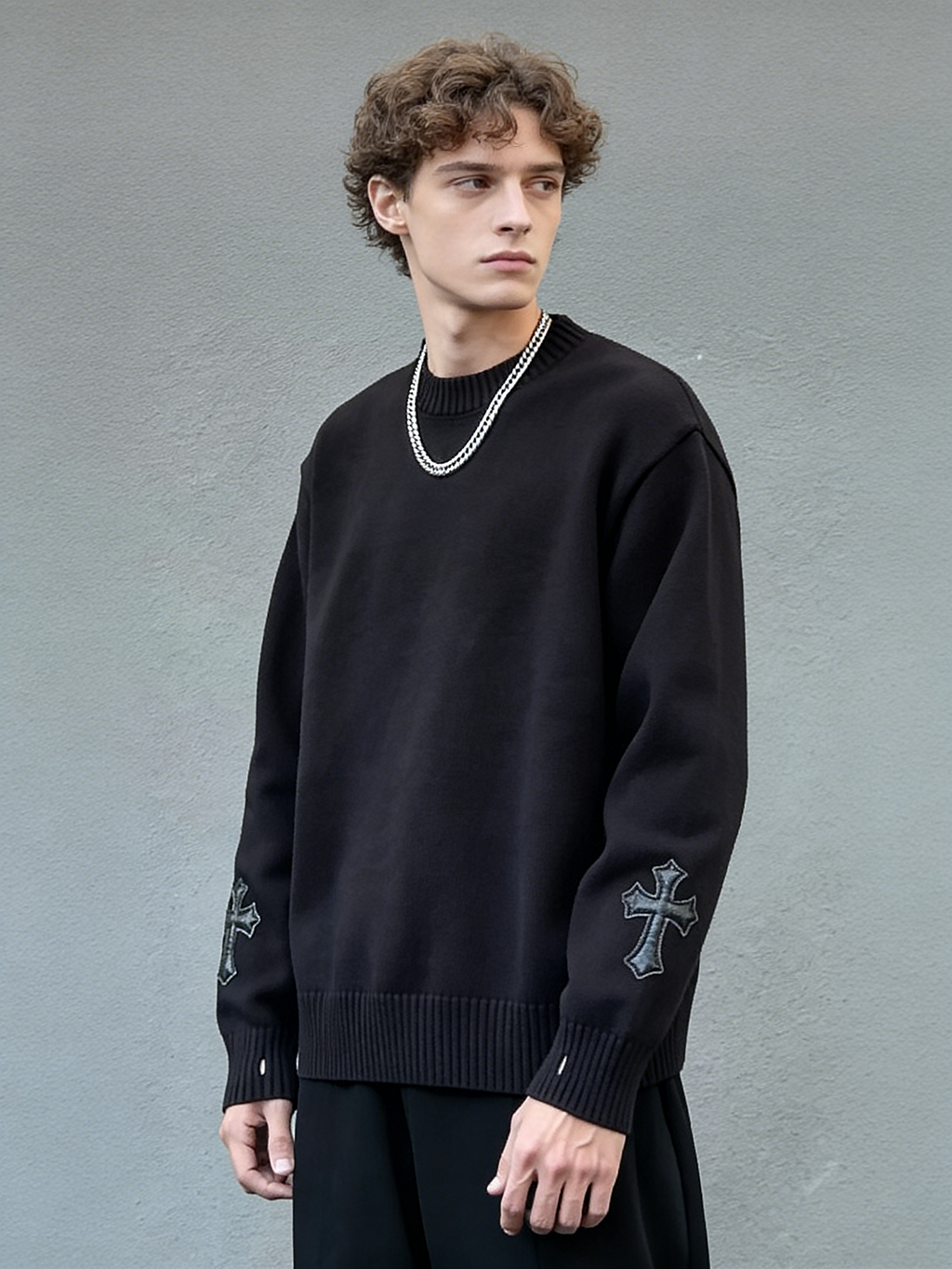 Comfortable and Stylish Crew Neck Pullover Knit Top