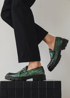 Men’s Double Buckle Chunky Sole Loafers – Retro Slip-On Dress Shoes