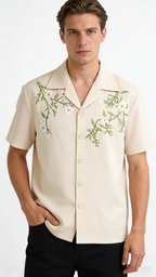 Men's Elegant Embroidery Camp Collar Short Sleeve Shirt