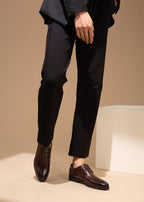 Men’s Embossed Leather Loafers – Slip-On Business Dress Shoes with Embroidered Detail