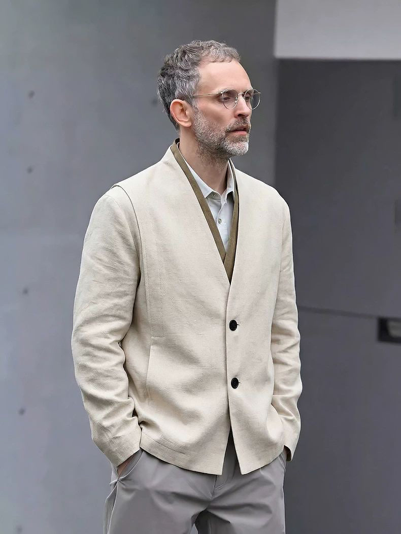 Minimalist Layered Breathable Suit Jacket