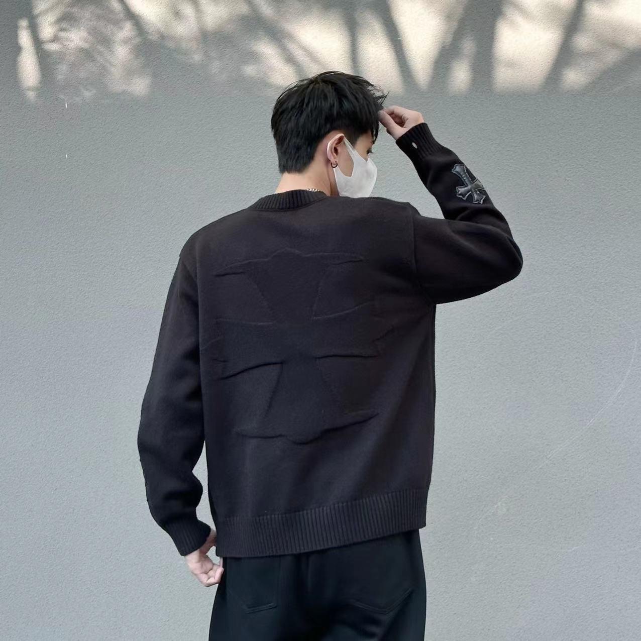 Comfortable and Stylish Crew Neck Pullover Knit Top